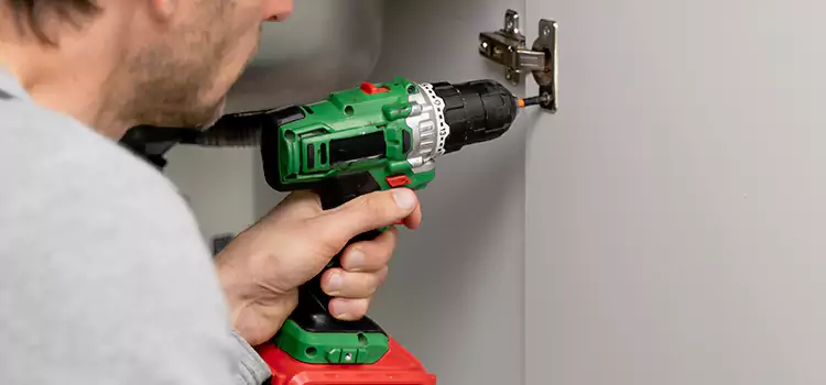 Commercial Door Hinge Repair Windsor